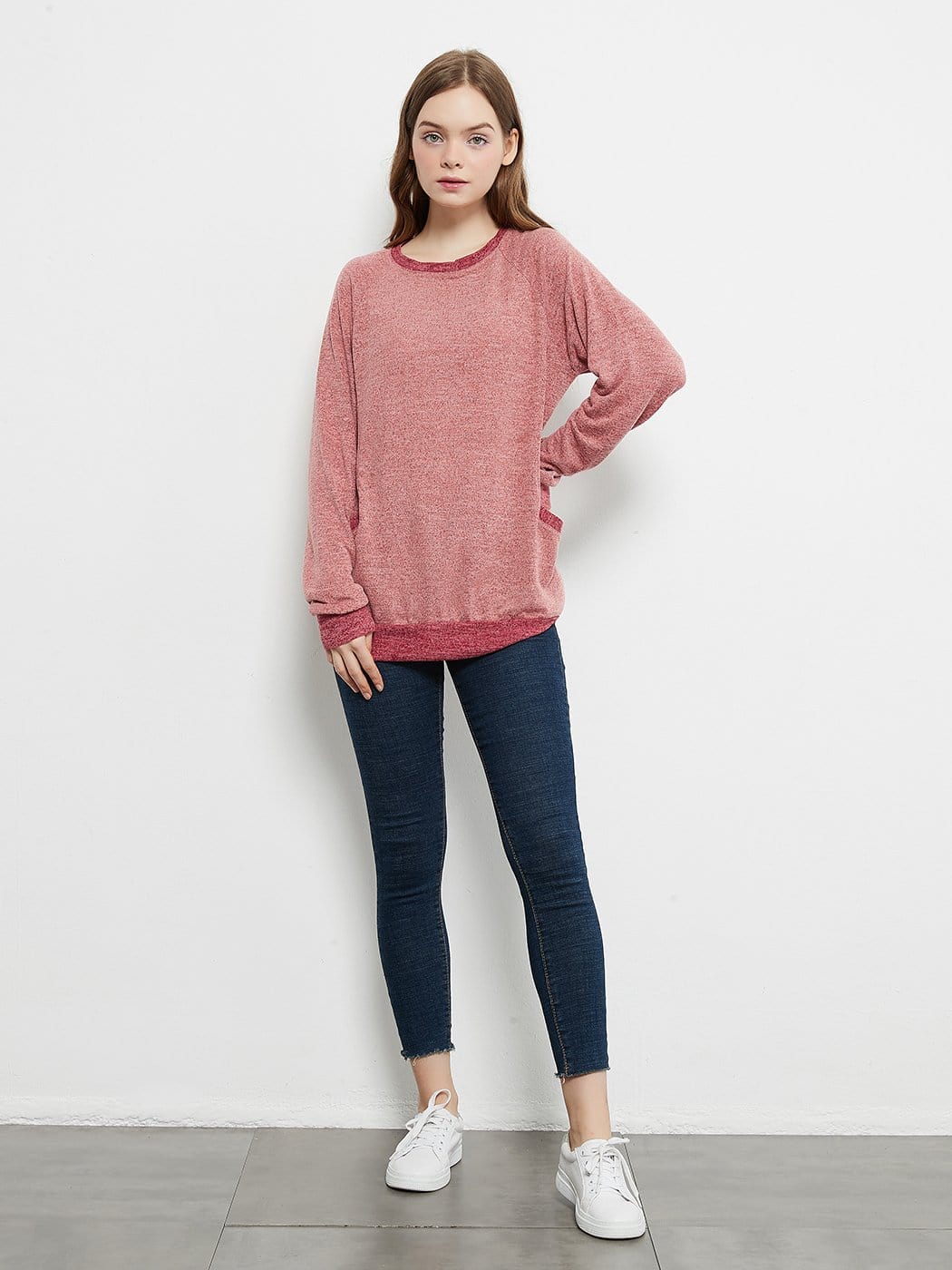 Long Sleeve Round Neck Casual T Shirts Blouses Sweatshirts Tunic Tops with Pocket