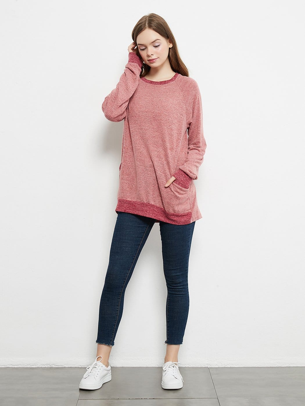 Long Sleeve Round Neck Casual T Shirts Blouses Sweatshirts Tunic Tops with Pocket